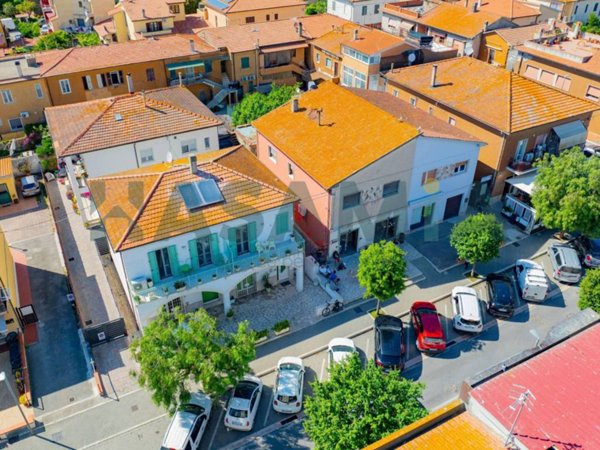 casa indipendente in vendita ad Orbetello