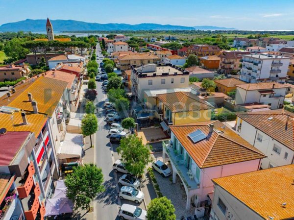 casa indipendente in vendita ad Orbetello
