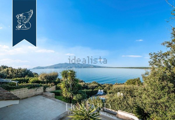 casa indipendente in vendita ad Orbetello in zona Ansedonia