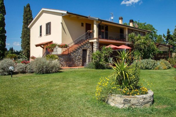 casale in vendita ad Orbetello in zona Giannella