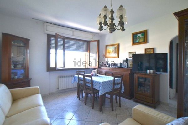 appartamento in vendita ad Orbetello in zona Albinia