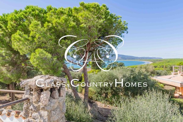 casa indipendente in vendita ad Orbetello in zona Ansedonia