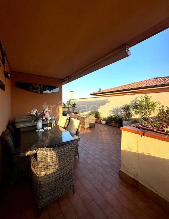 appartamento in vendita ad Orbetello in zona Albinia