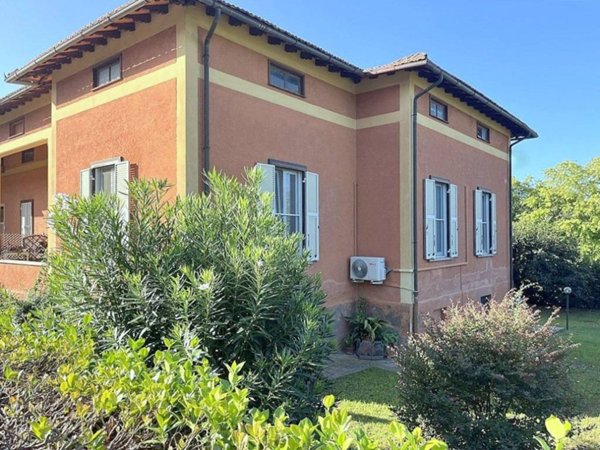 casa indipendente in vendita ad Orbetello