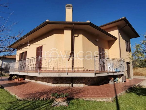 casa indipendente in vendita ad Orbetello in zona Fonteblanda