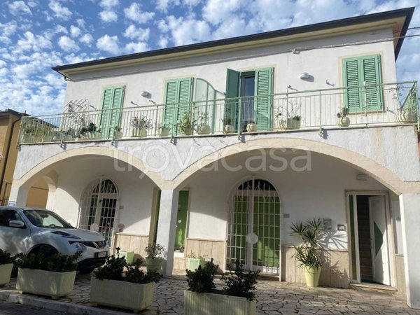 casa indipendente in vendita ad Orbetello