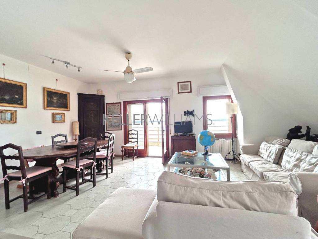 appartamento in vendita ad Orbetello