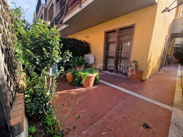 appartamento in vendita ad Orbetello in zona Albinia