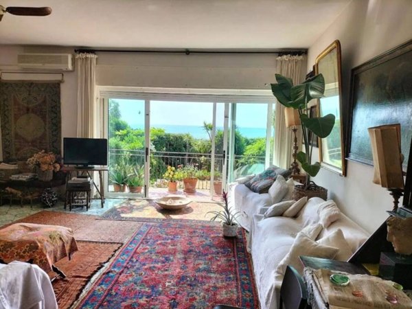 casa indipendente in vendita ad Orbetello in zona Giannella