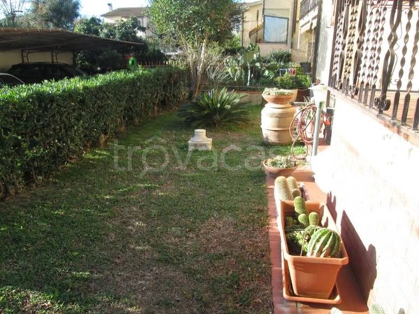 casa indipendente in vendita ad Orbetello