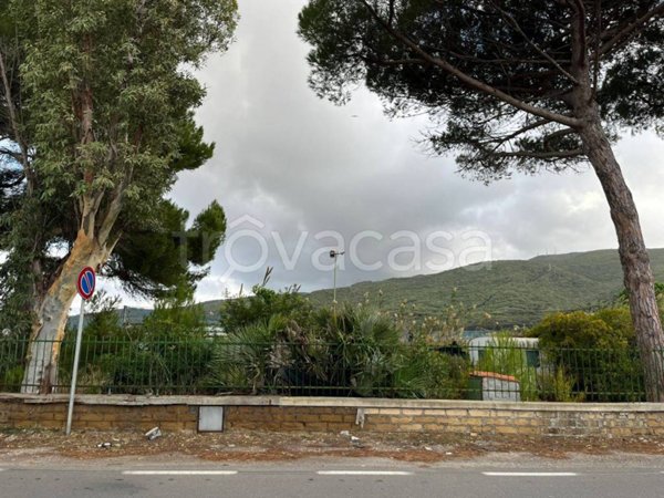 terreno agricolo in vendita ad Orbetello in zona Giannella