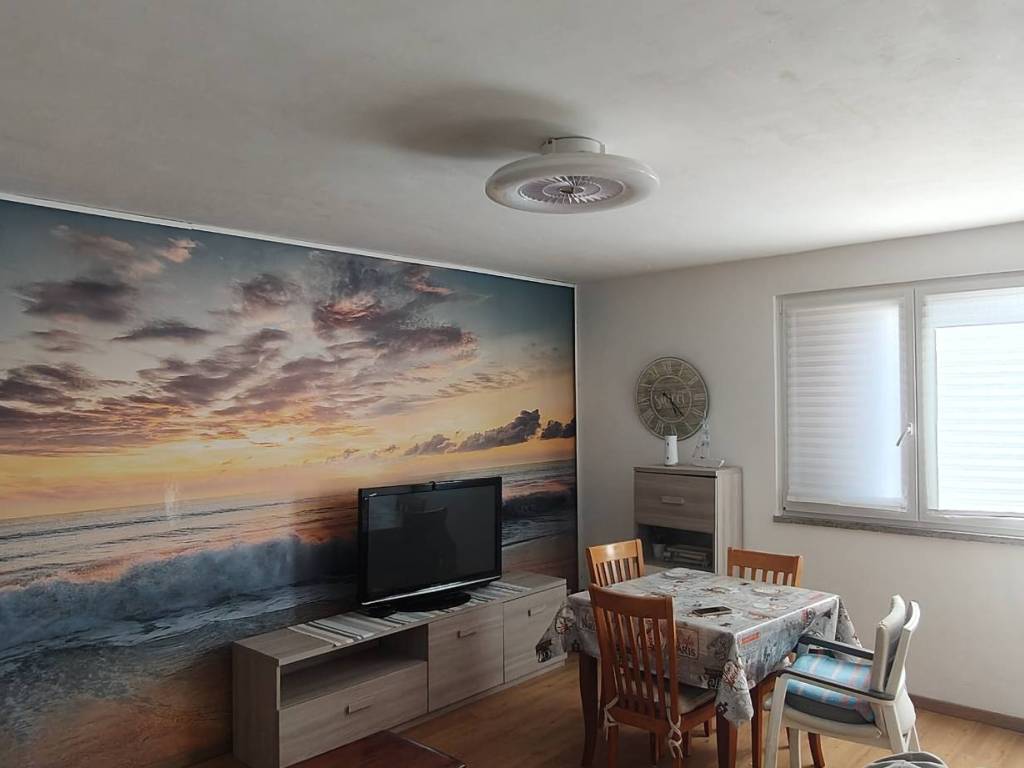 appartamento in vendita ad Orbetello in zona Albinia