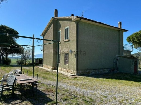 casale in vendita ad Orbetello in zona Talamone
