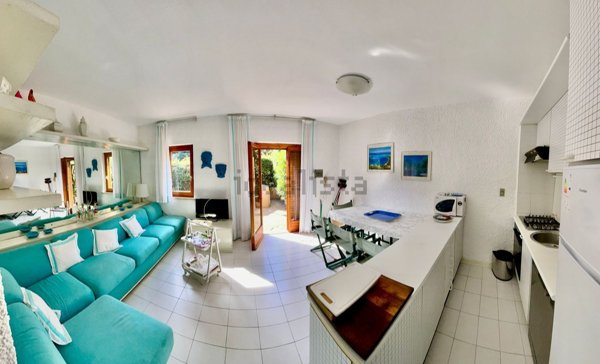 appartamento in vendita ad Orbetello in zona Talamone