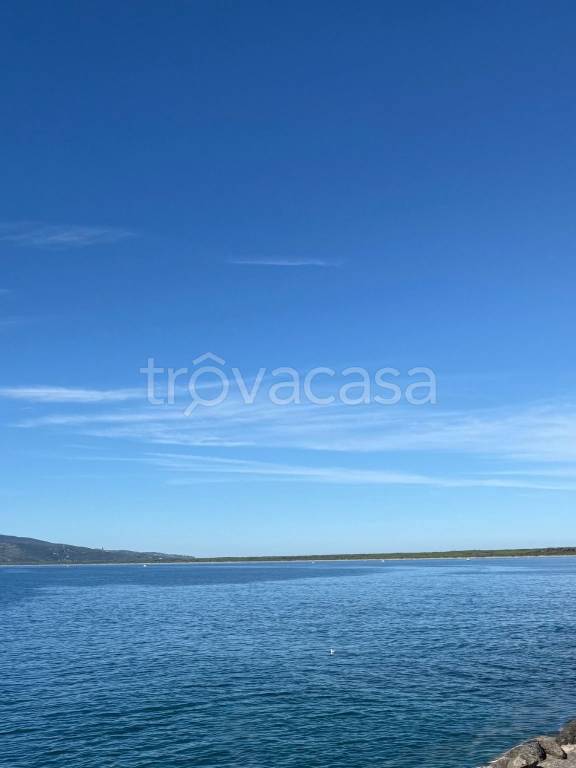 casa indipendente in vendita ad Orbetello in zona Ansedonia