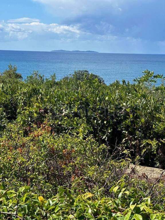 casa indipendente in vendita ad Orbetello in zona Ansedonia