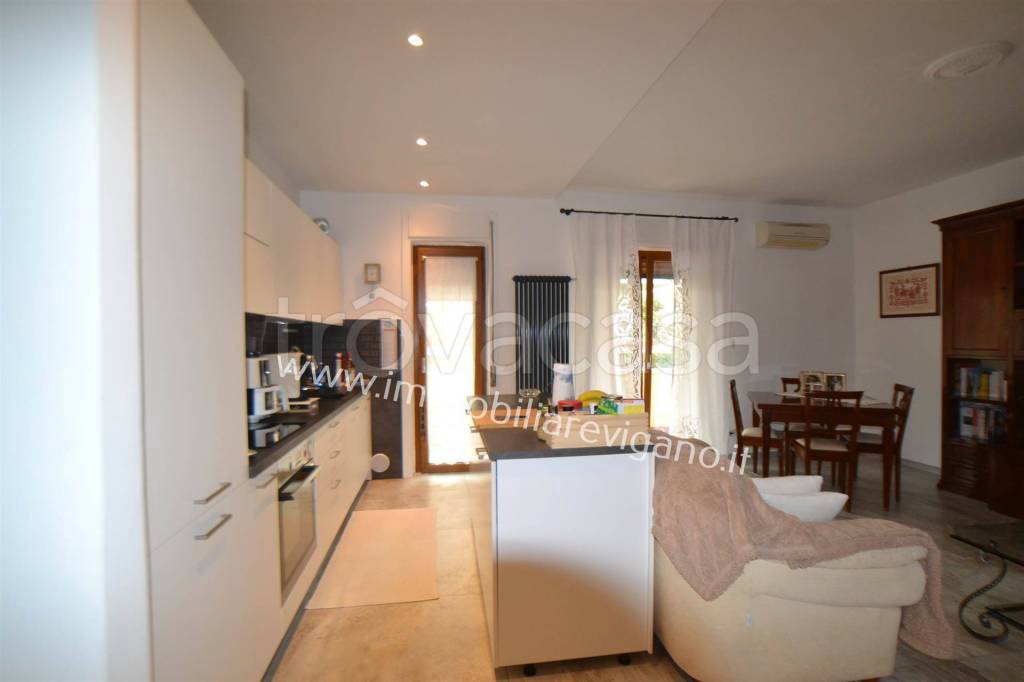 appartamento in vendita ad Orbetello in zona Albinia