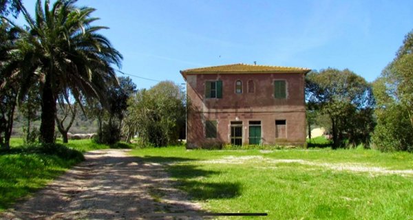 casa indipendente in vendita ad Orbetello