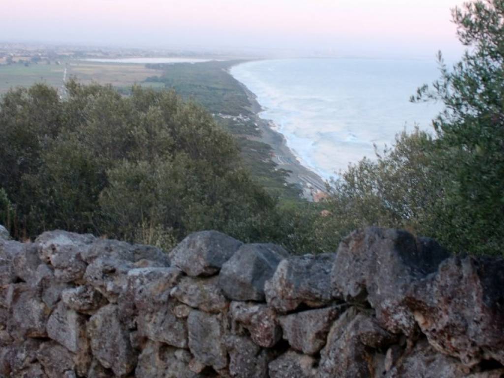 casa indipendente in vendita ad Orbetello in zona Ansedonia