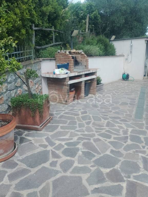 appartamento in vendita ad Orbetello in zona Talamone