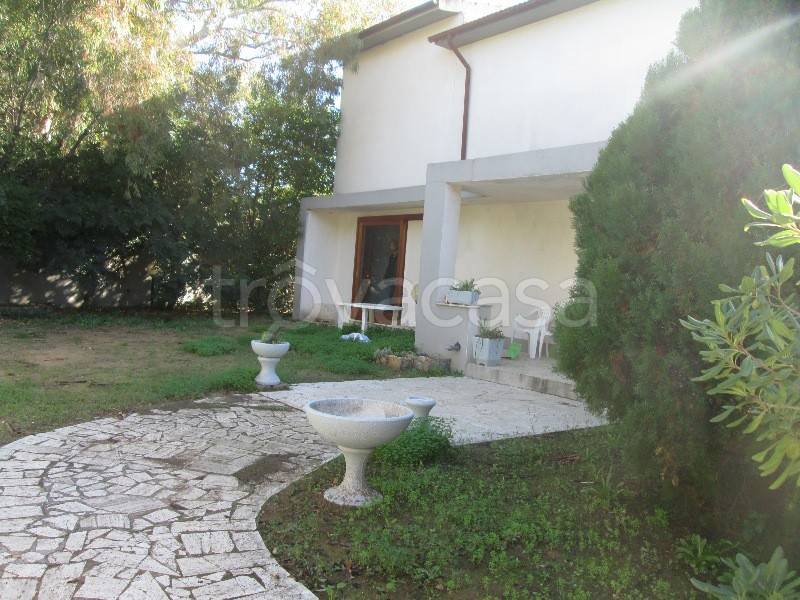 appartamento in vendita ad Orbetello in zona Fonteblanda