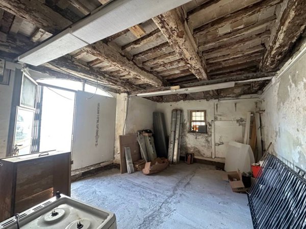 negozio in vendita ad Orbetello