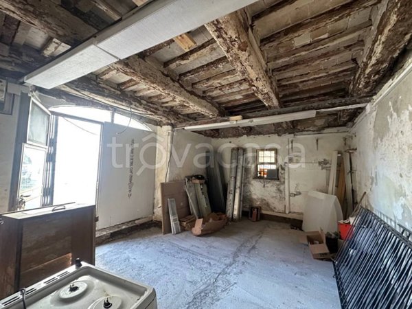 negozio in vendita ad Orbetello