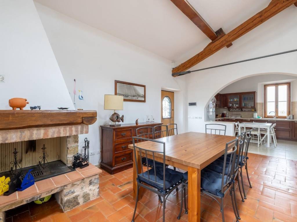 casa indipendente in vendita ad Orbetello