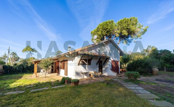 casa indipendente in vendita ad Orbetello in zona Giannella