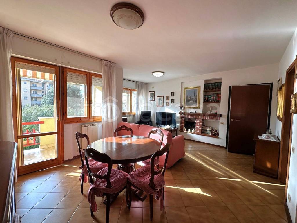 appartamento in vendita ad Orbetello