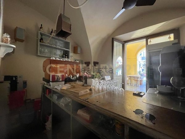 negozio in vendita ad Orbetello