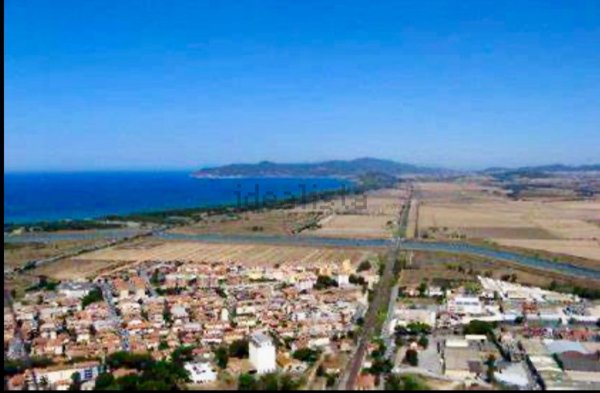 appartamento in vendita ad Orbetello in zona Albinia