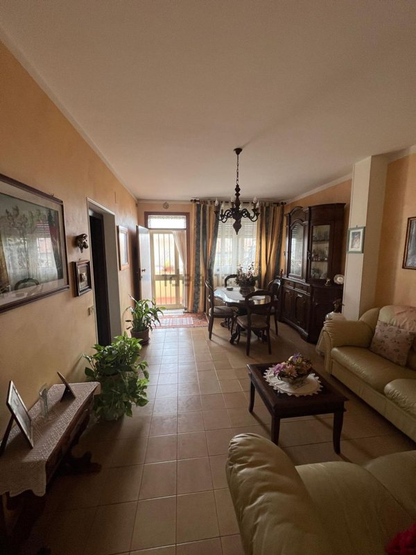 appartamento in vendita ad Orbetello in zona Talamone