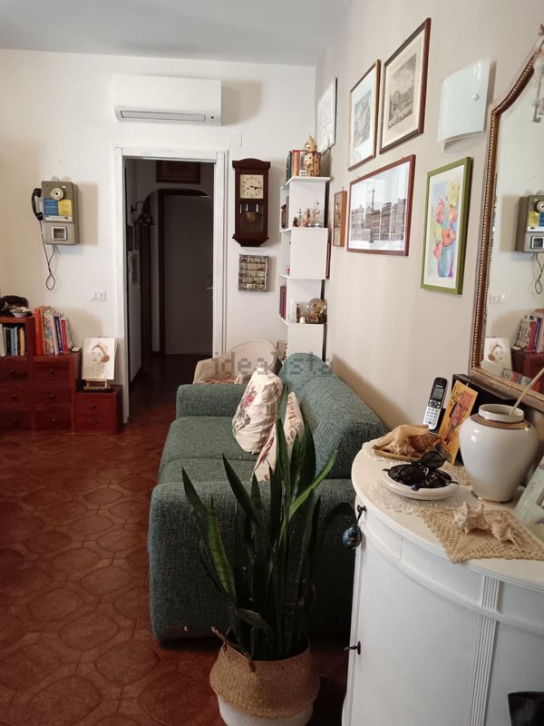 appartamento in vendita ad Orbetello in zona Albinia