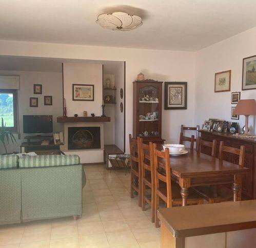 appartamento in vendita ad Orbetello in zona Ansedonia