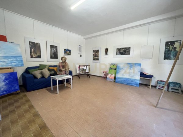 appartamento in vendita ad Orbetello in zona Albinia