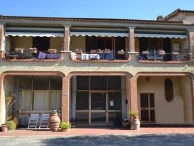 appartamento in vendita ad Orbetello in zona Albinia