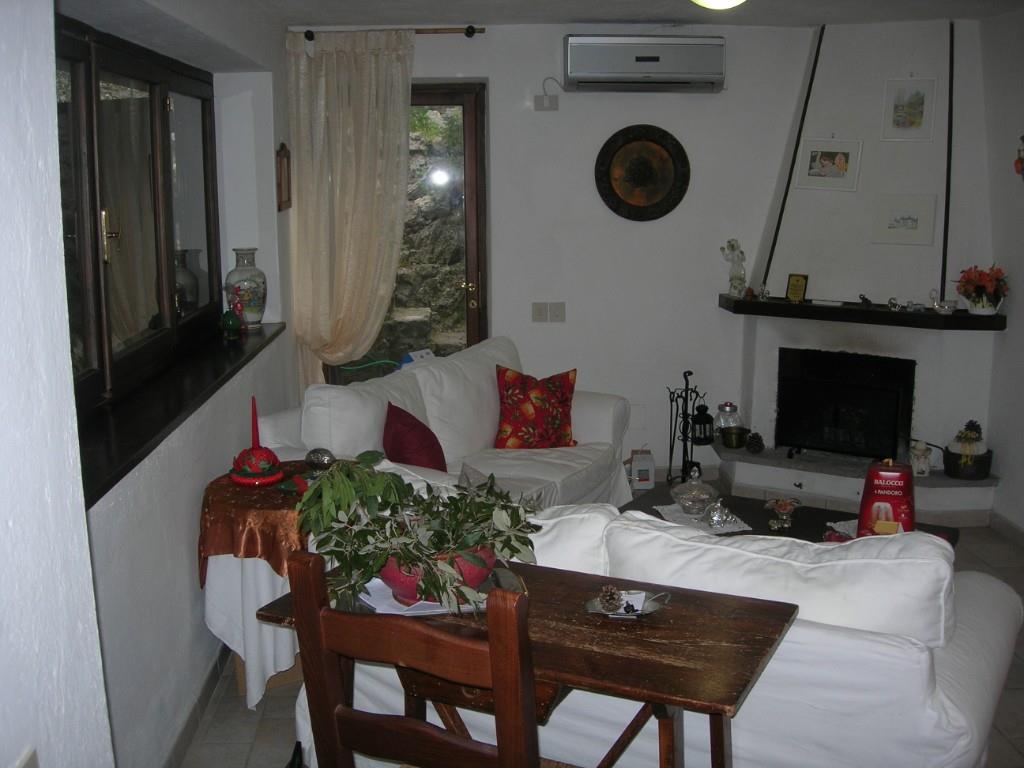 casa indipendente in vendita ad Orbetello in zona Ansedonia