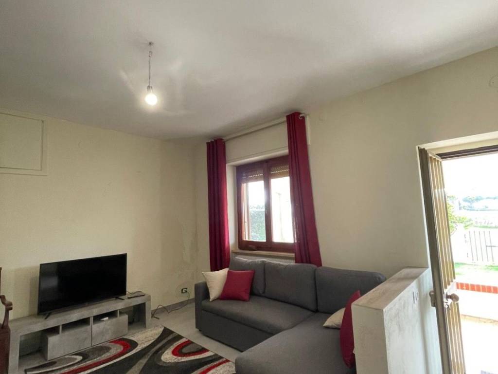 casa indipendente in vendita ad Orbetello in zona Talamone