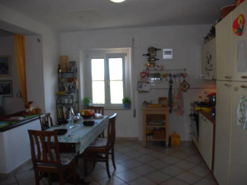 appartamento in vendita ad Orbetello in zona Albinia