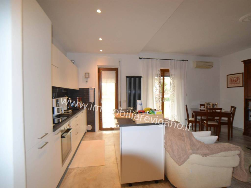 appartamento in vendita ad Orbetello in zona Albinia