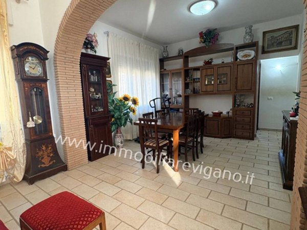 appartamento in vendita ad Orbetello in zona Albinia