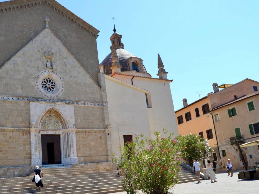 appartamento in vendita ad Orbetello