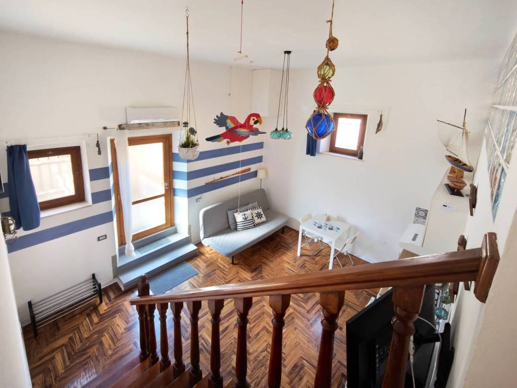 appartamento in vendita ad Orbetello in zona Talamone