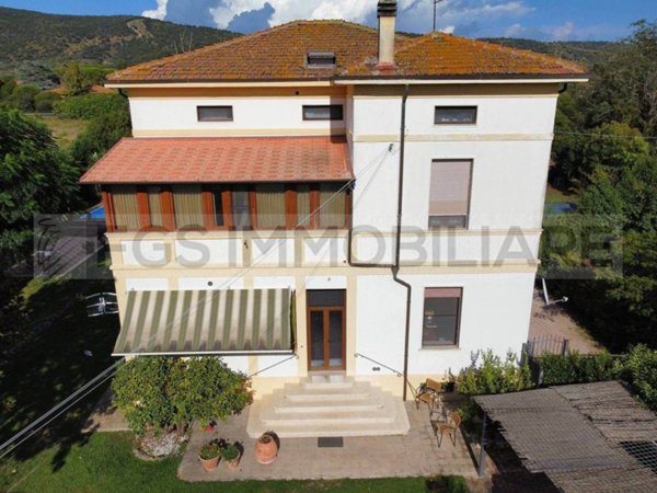 casa indipendente in vendita ad Orbetello