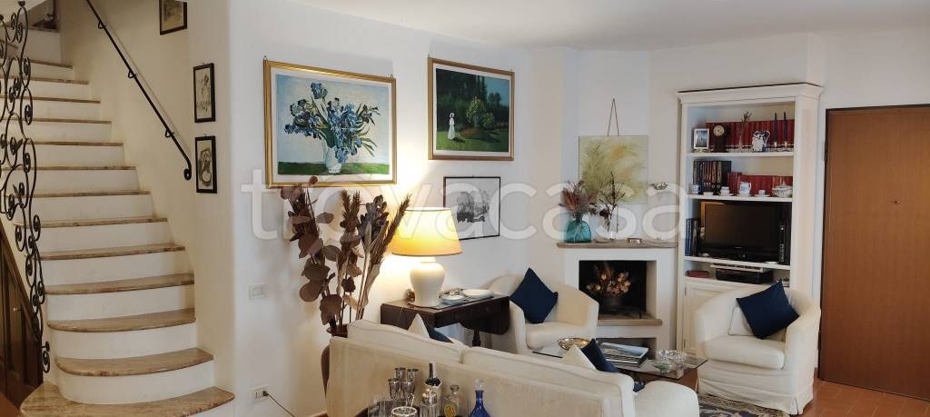 appartamento in vendita ad Orbetello