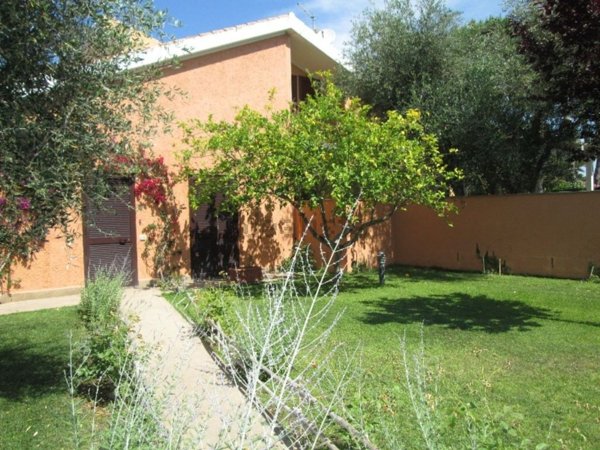 casa indipendente in vendita ad Orbetello