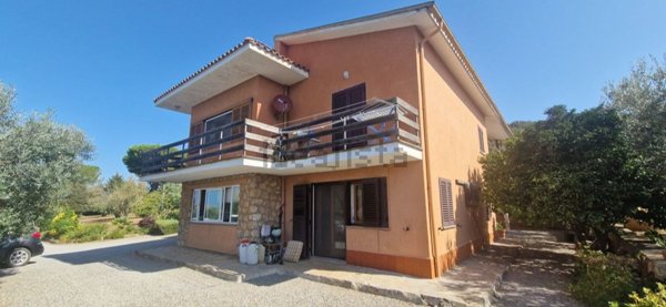 casa indipendente in vendita ad Orbetello