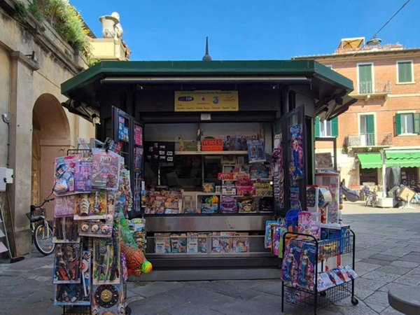 negozio in vendita ad Orbetello