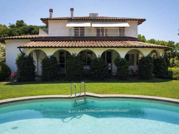 casa indipendente in vendita ad Orbetello